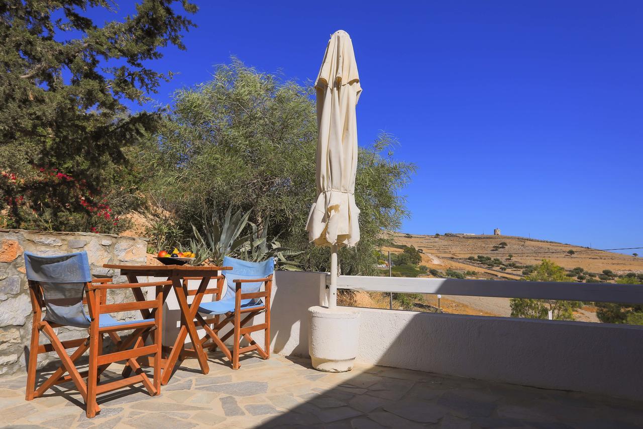 Filoxenia By Grispos Villas Schoinoussa Exterior foto